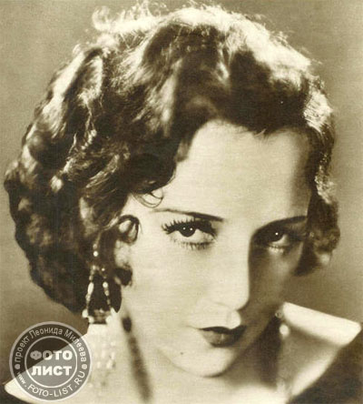   (Bebe Daniels)